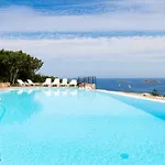 Infinite Blue Apartament